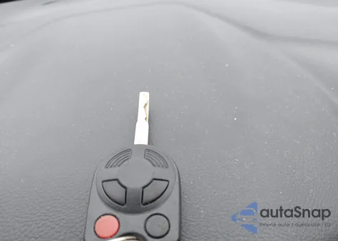 2013 Ford Focus S z USA, uszkodzony, nr VIN 1FADP3E21DL162433